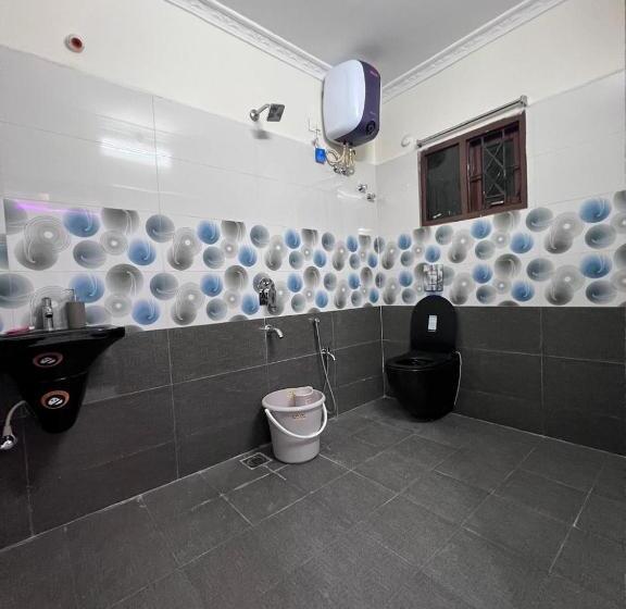 פנסיון Arshiv S Mansion