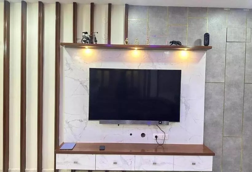 ペンション Arshiv S Mansion