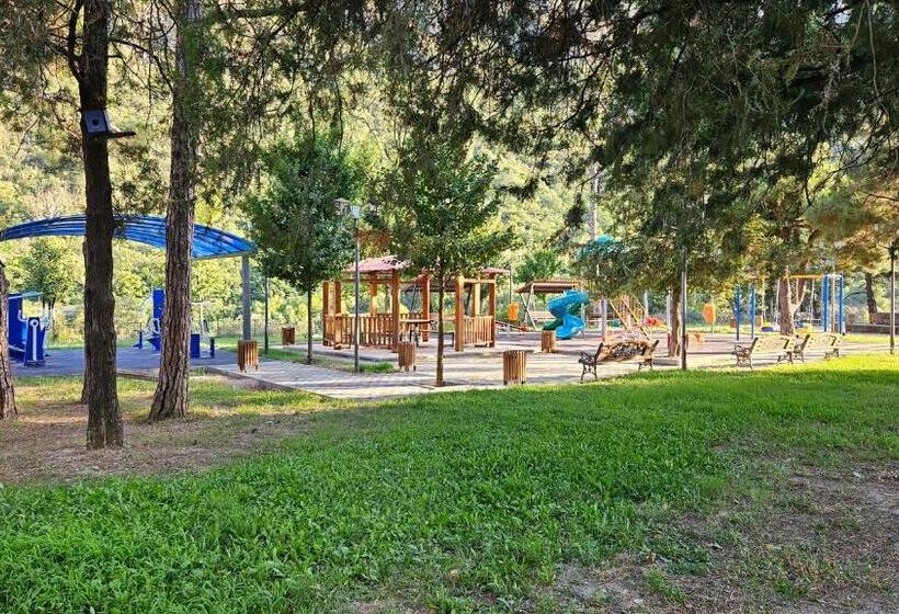 پانسیون Guesthouse Mtskheta K2 #1