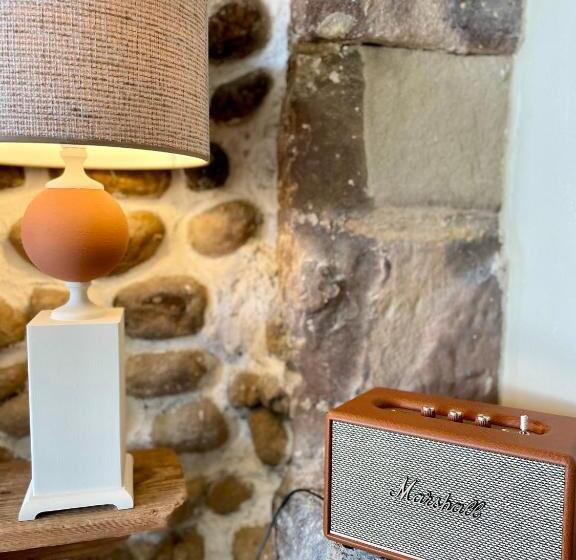 Pensiune La Suite Drômoise 1809