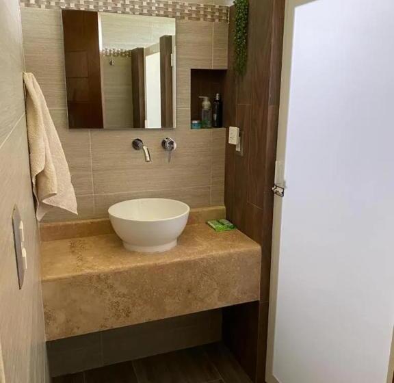 ペンション Leopolds Village