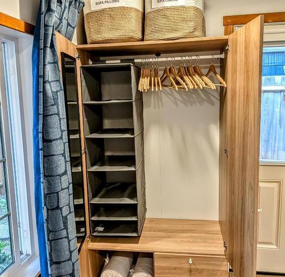 بنسيون Private Suite Close To The Airport & Food Scene!