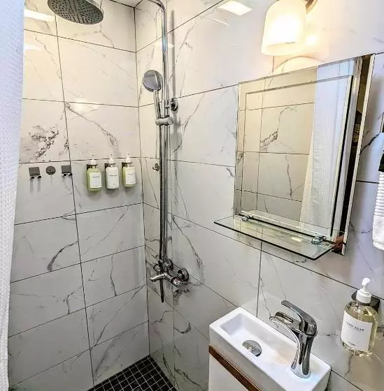 ペンション Private Suite Close To The Airport & Food Scene!