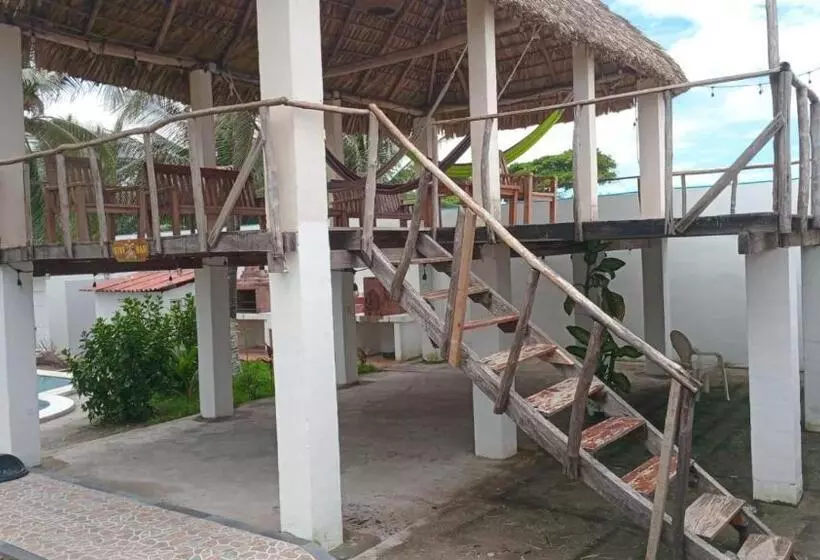 ペンション Rancho Cali Playa Las Hojas