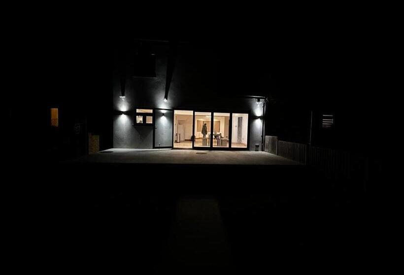 פנסיון Ruislip Guest House