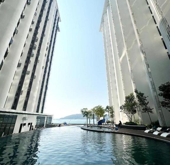 The Shore By Petite Residence