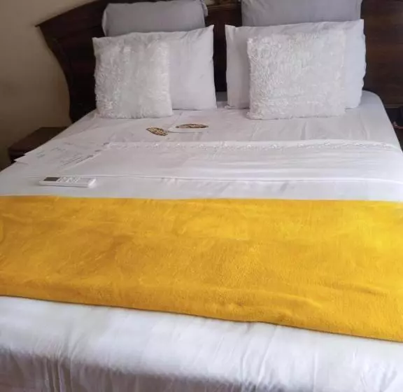 Aamiaismajoitus (B&B) Ongo Blair Travels