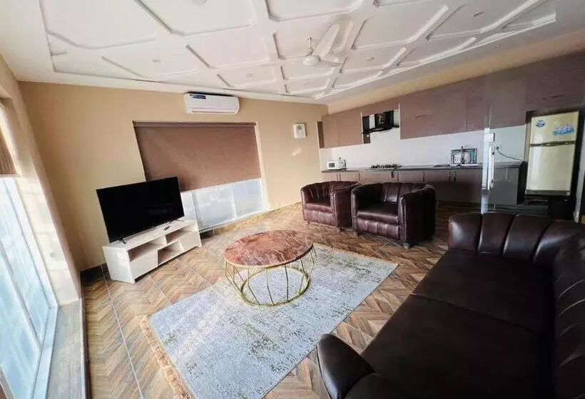 تختخواب و صبحانه Rehman Luxury Rooms And Apartments