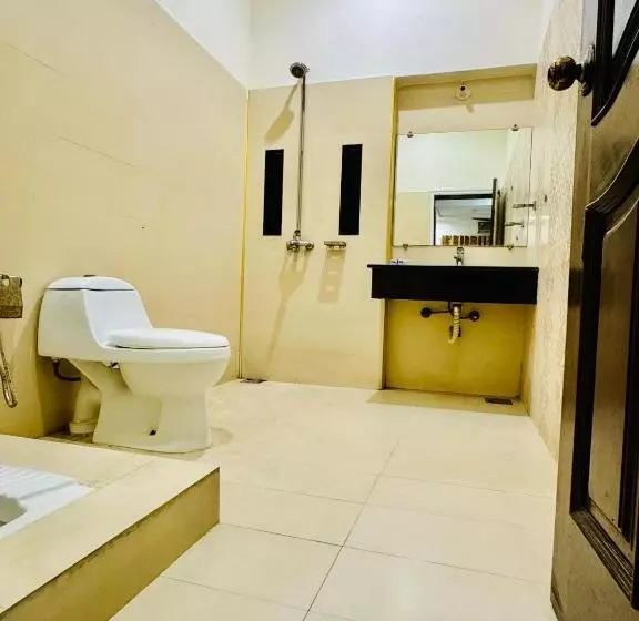 تختخواب و صبحانه Rehman Luxury Rooms And Apartments
