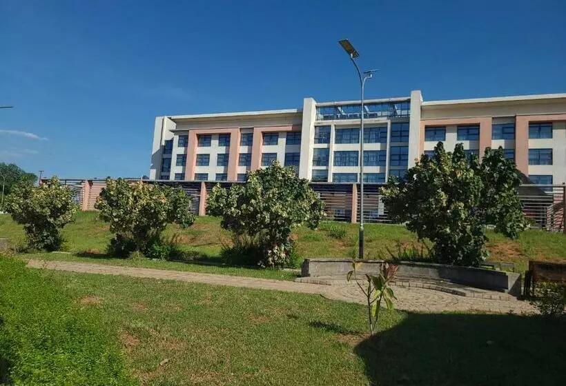 هتل Agulu Lake Resort And Conference Centre