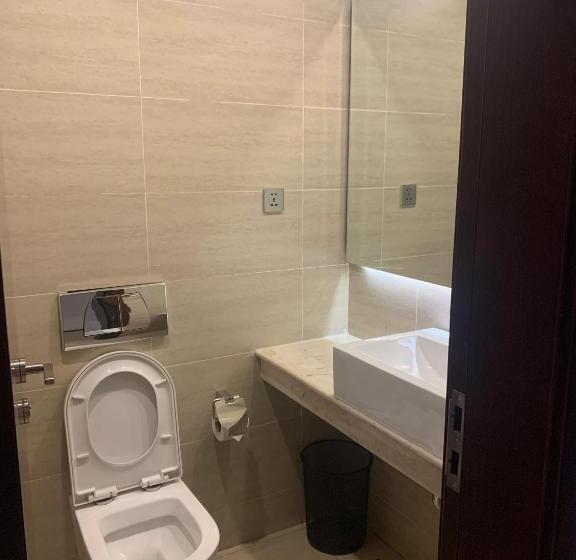 هتل Agulu Lake Resort And Conference Centre