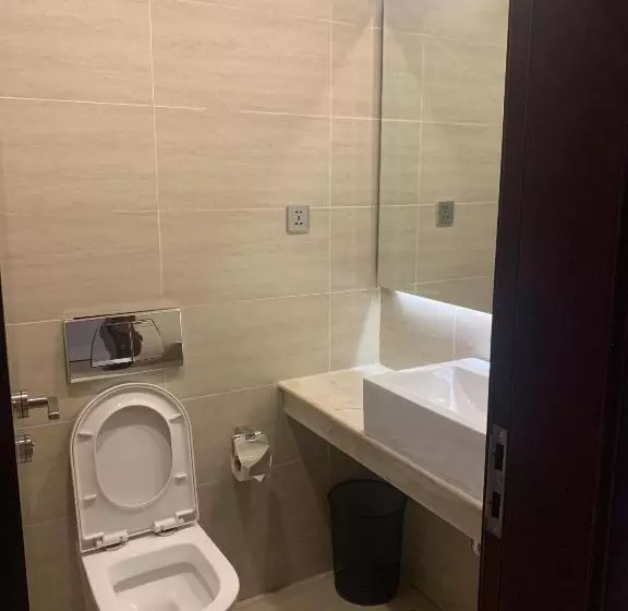 هتل Agulu Lake Resort And Conference Centre