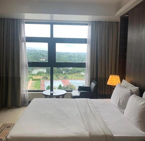 هتل Agulu Lake Resort And Conference Centre