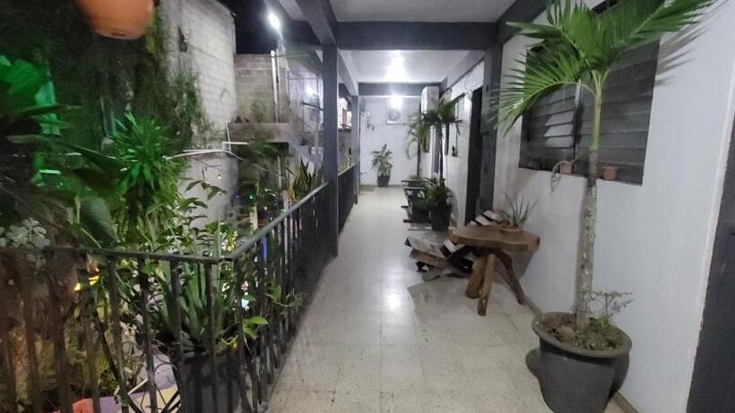 هتل Boutique Adelmo S