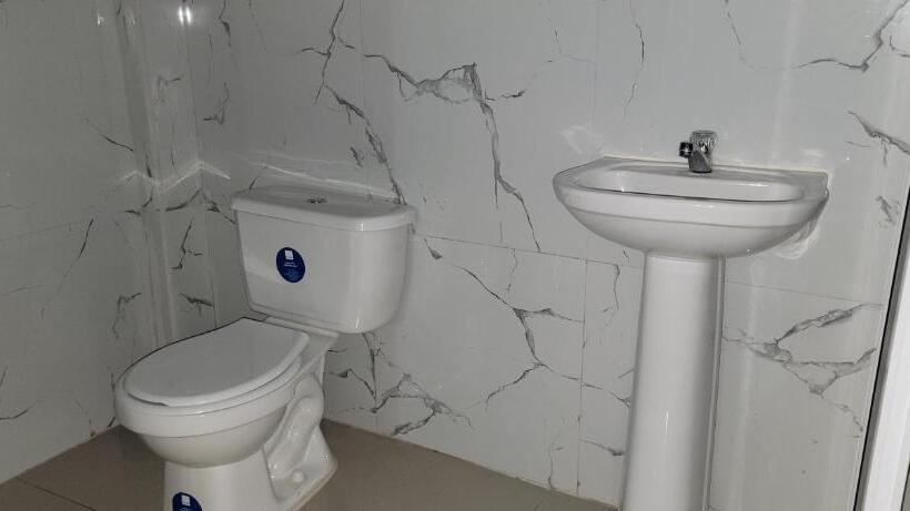 هتل Boutique Adelmo S