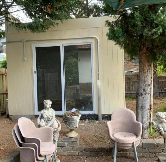 캡슐 호텔 Kooralbyn