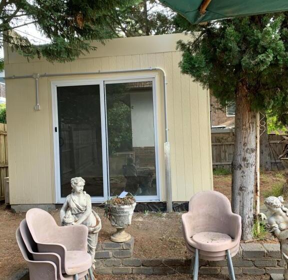 캡슐 호텔 Kooralbyn