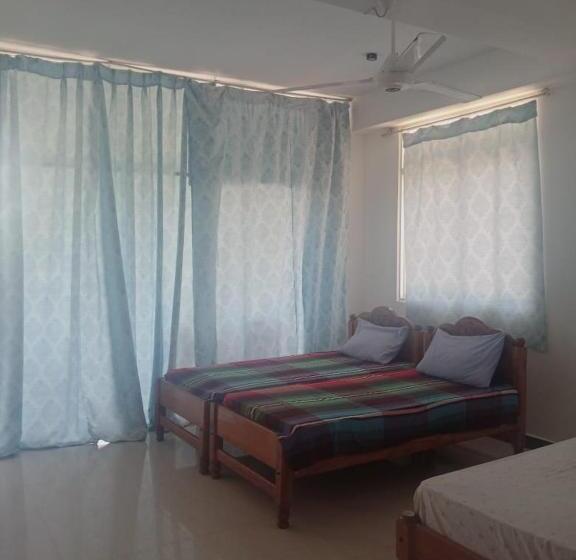 Отель Galaxy Beach