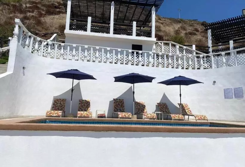 Hotelli Guzman Suites