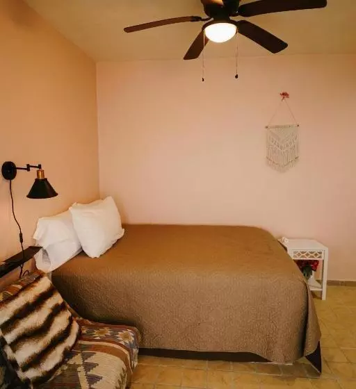 Hotelli Guzman Suites