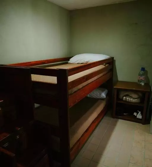 Hotelli Guzman Suites