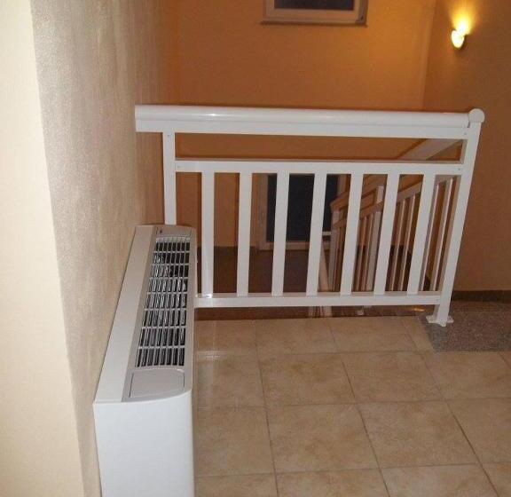 پانسیون D & J Pansion