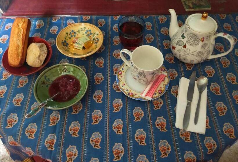 بنسيون Maison Bonhomme