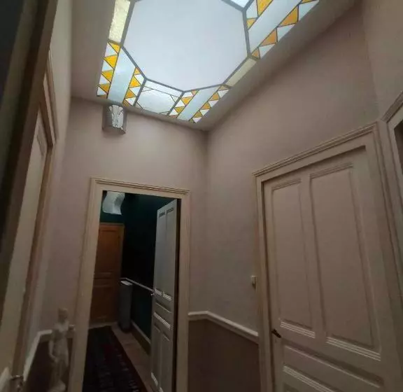 ペンション Maison Bonhomme