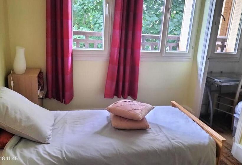 بنسيون Maison Bonhomme