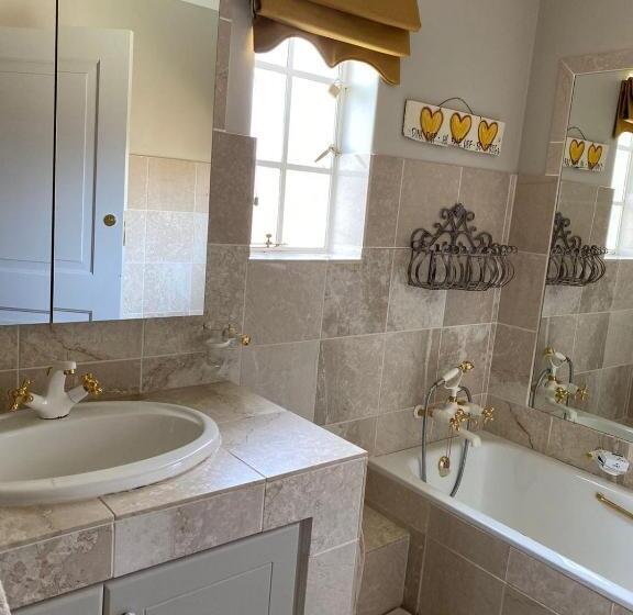 بنسيون The Manor House Dullstroom