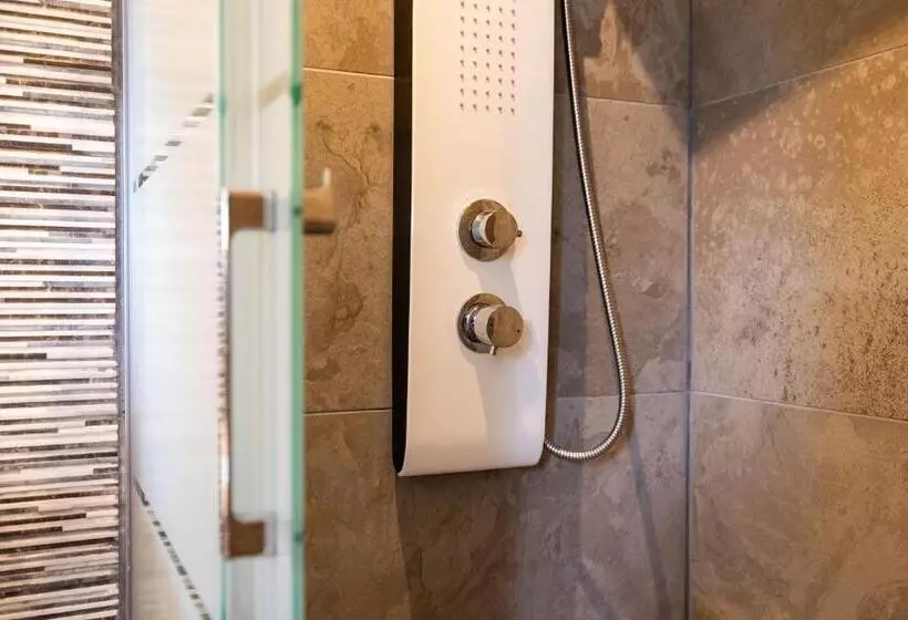 ベッドアンドブレックファースト Chalet Des Longschamps