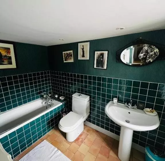 ベッドアンドブレックファースト Château De La Thibaudière   Chambre Familiale