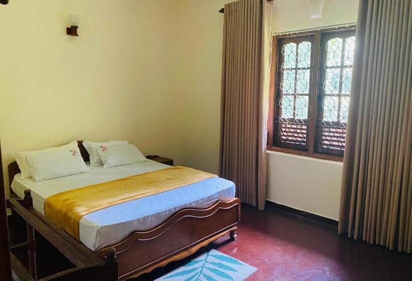 مبيت وإفطار Green Country Lodge