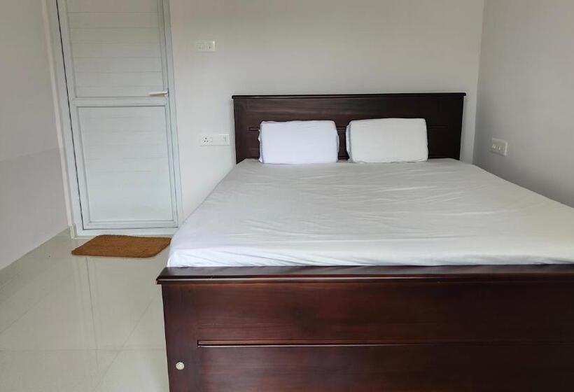 Bed and Breakfast Ooty Homestay