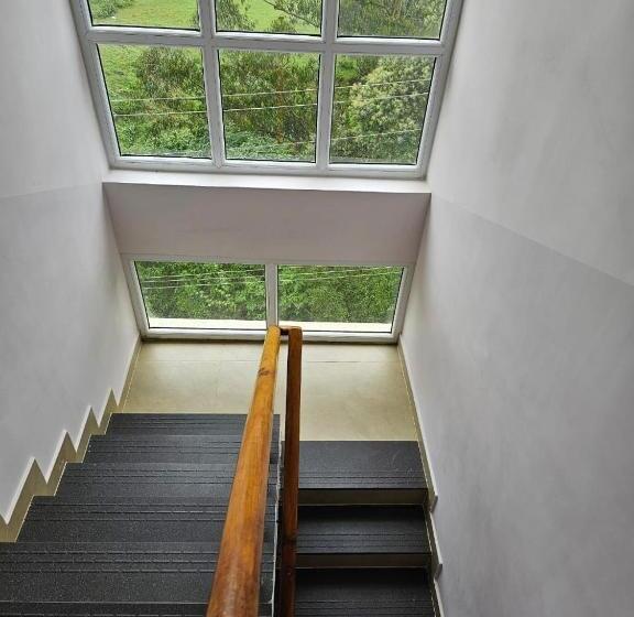 Bed and Breakfast Ooty Homestay