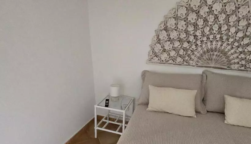 Aamiaismajoitus (B&B) Refúgio Alentejano