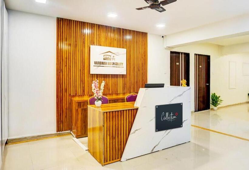 Hotel Super Collection O Vardhan Plaza
