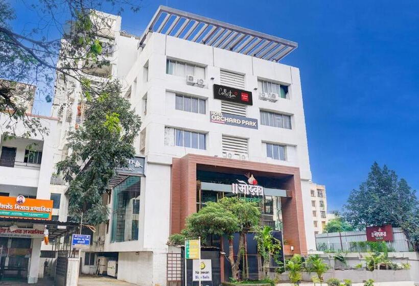 Hotel Super Collection O Vardhan Plaza