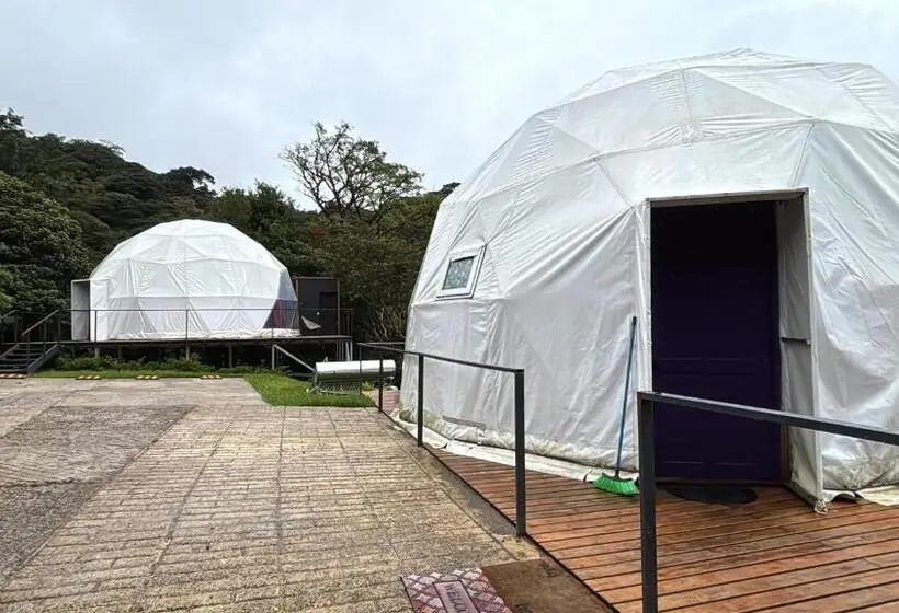 ホテル Féliza Rainforest Domes