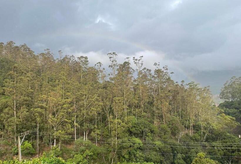 Отель Hillneliya Resort