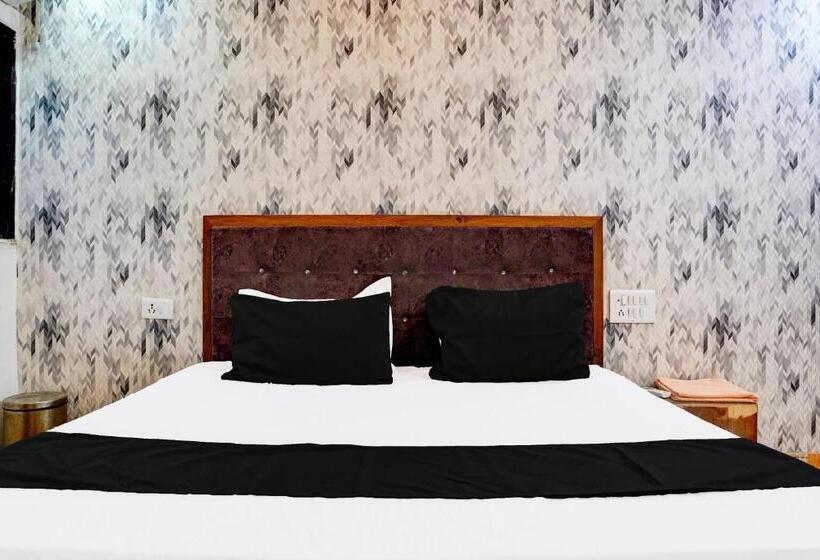 Oyo Shyam Palace Hotel And Restaurant