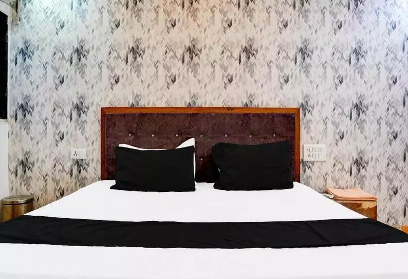 Oyo Shyam Palace Hotel And Restaurant