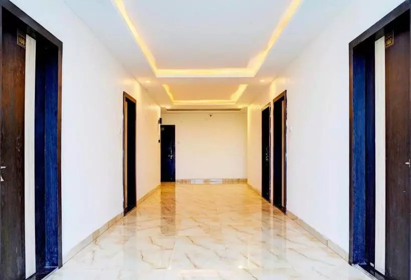 Oyo Shyam Palace Hotel And Restaurant