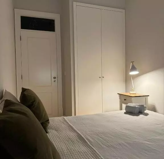 Majatalo Quartos Em Adorável Acomodação Partilhada Na Baixa De Lisboa