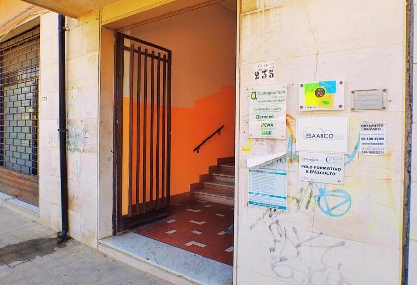 פנסיון Soverato Sweet Home Picasso