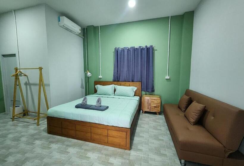 بنسيون Up To Gu Station