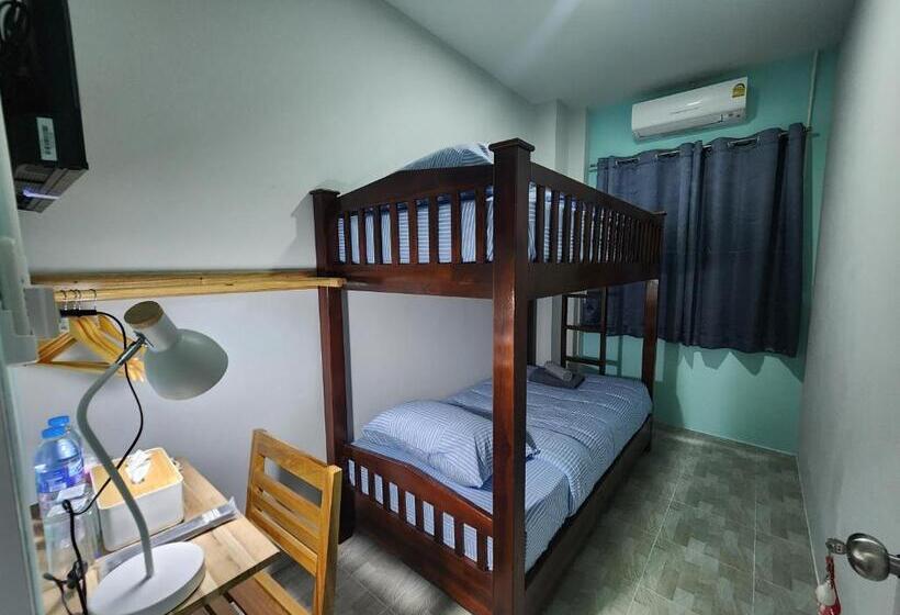 بنسيون Up To Gu Station