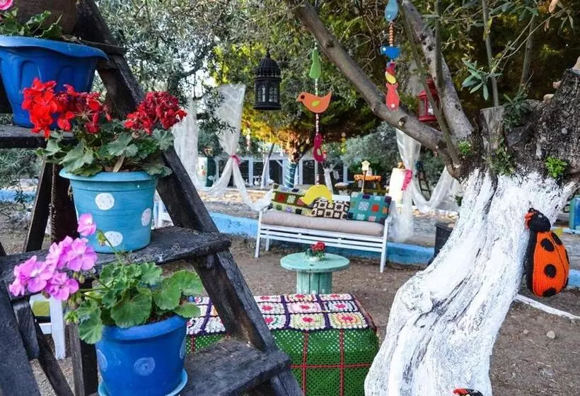 ベッドアンドブレックファースト Kaymak Tepesi Tatil Evi