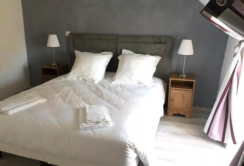 ベッドアンドブレックファースト Les Chambres De La Métairie Du Dick