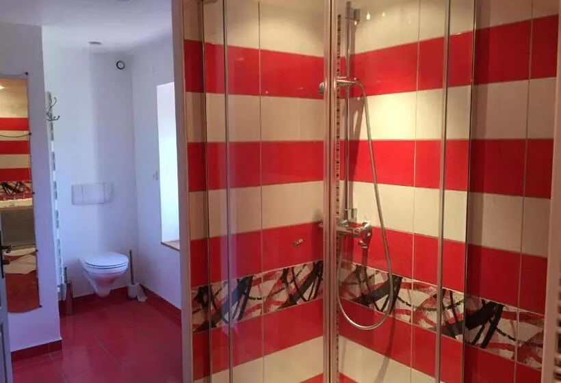 ベッドアンドブレックファースト Les Chambres De La Métairie Du Dick